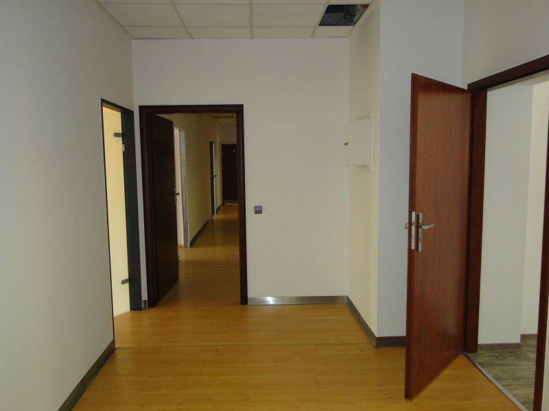 Klimatyzowane biura do wynajęcia - Andrzeja Struga 26